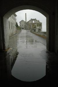JPEG: Rainy day on Alcatraz